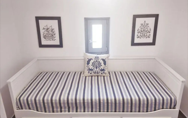 Skyros BnB Anna House in Brooke