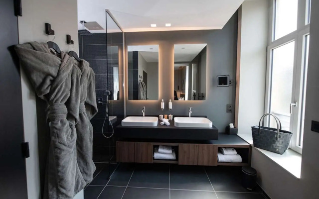 Best Western Premier Le Chapitre Hotel & Spa