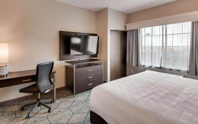 Comfort Inn & Suites Clarksville - Louisville North