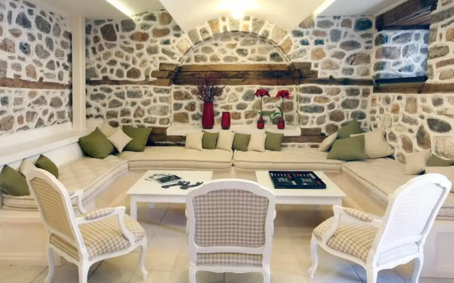 Orologopouols Luxury Mansion