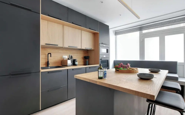 Spacious Apartment With 2 Rooms