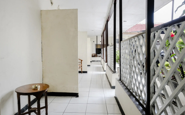 OYO 1036 Hotel Palem 1