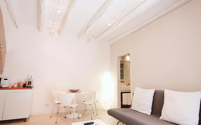 Le Nuove Cadreghe Apartments