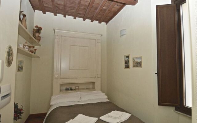 House & The City - Colosseo Apartments