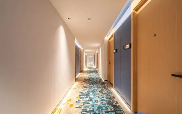 Future Manyue Hotel