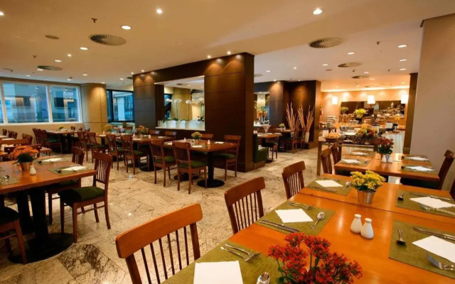 Wyndham Sao Paulo Ibirapuera Convention Plaza Hotel