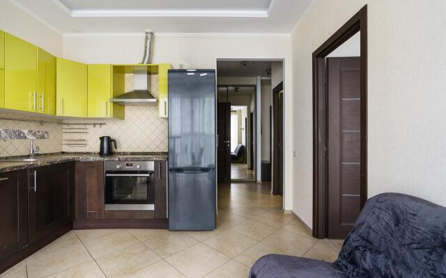 BestFlat24 on Rozhdestvenskaya Street 11