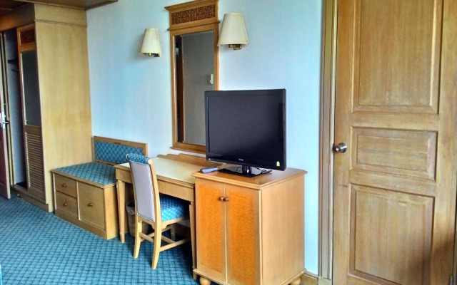 Siam Thani Hotel