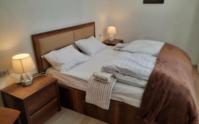 Apartment on Marjanishvili in Tbilisi