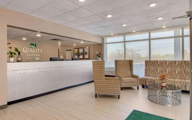 Quality Inn & Suites