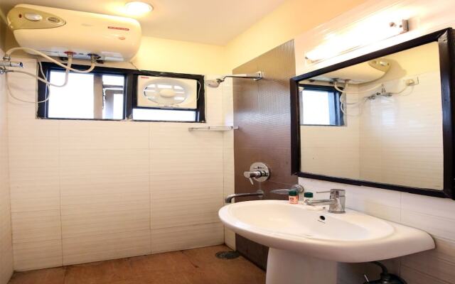 OYO 2120 Hotel Silver Haze