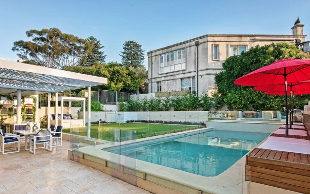 Vaucluse Manor H327