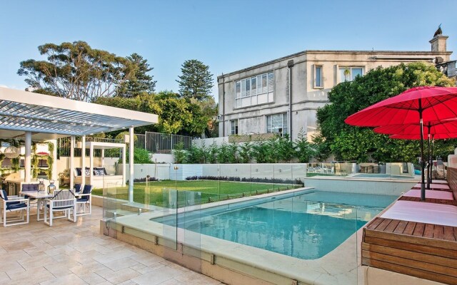 Vaucluse Manor H327