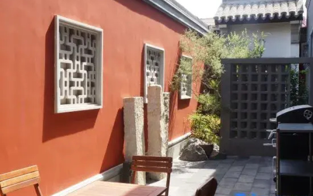 Zhengding Jiaoye Art Homestay
