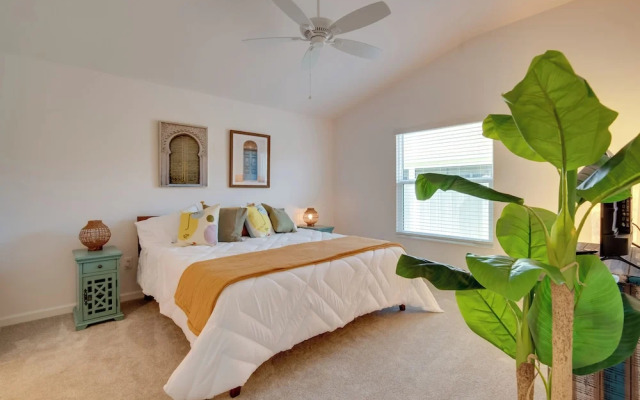 Home in The Villages Near Town Centers!