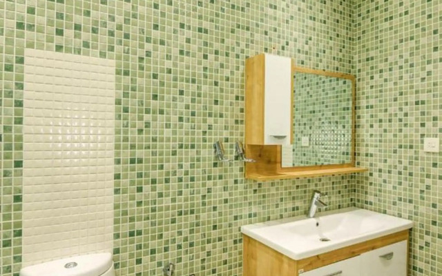 Red Apartment Vip City Center