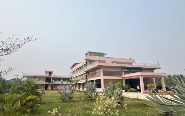 Finns Weaver Resort Kaziranga