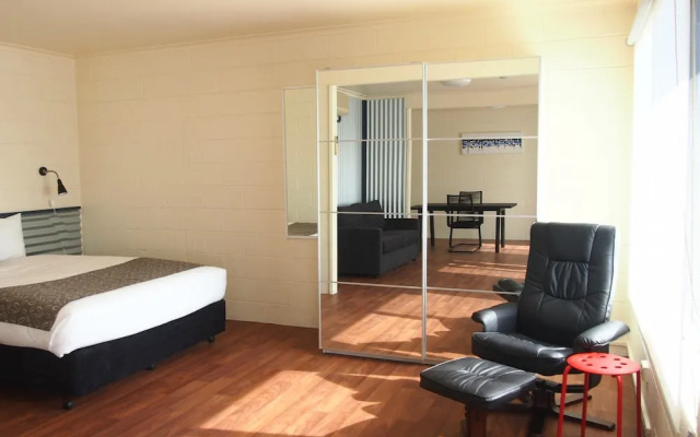 Siesta Central Apartments