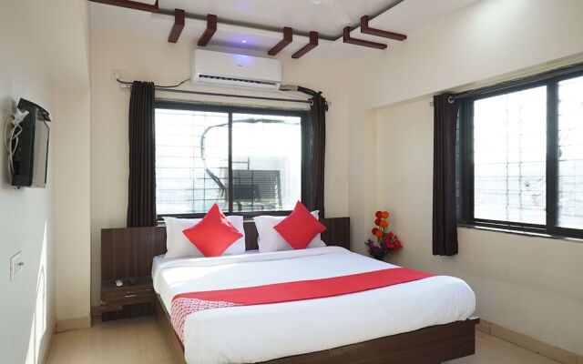 OYO 24432 Yash Residency