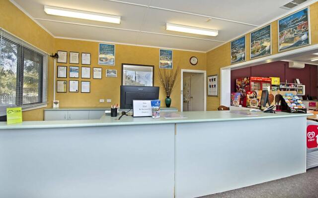 Acclaim Rose Gardens Beachside Holiday Park