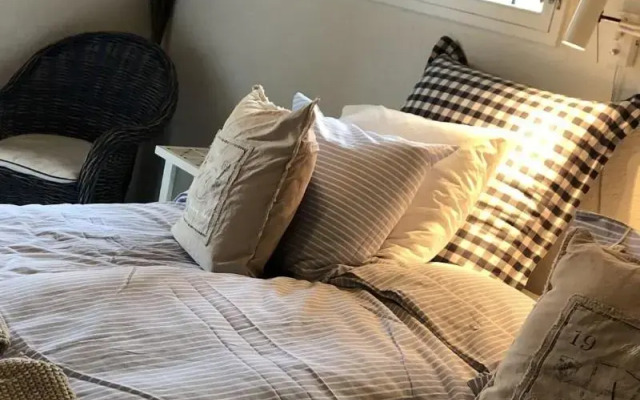 Glimminge Bed & Breakfast