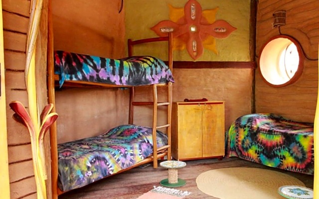 Ra¿s Eco Hostel
