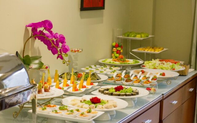 Green House Hotel