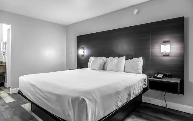 SureStay Hotel by Best Western Oklahoma City West