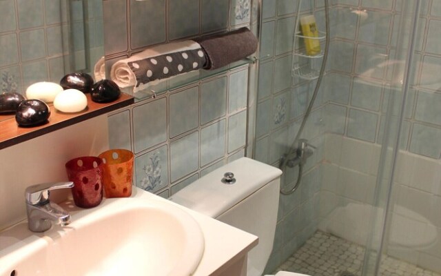 253-apartamento con Piscinas Comunitarias
