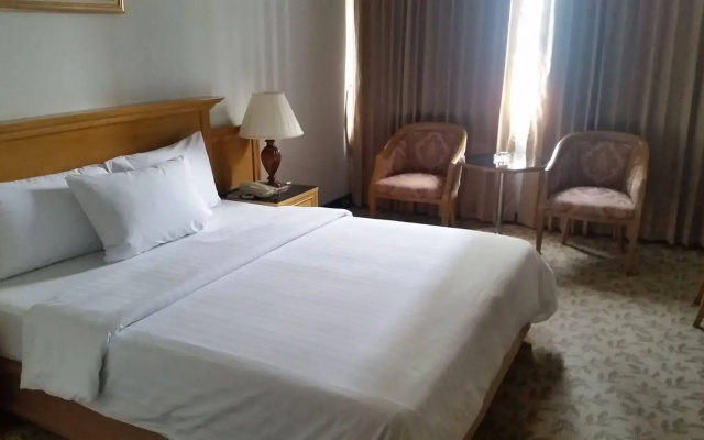 Ariston Hotel