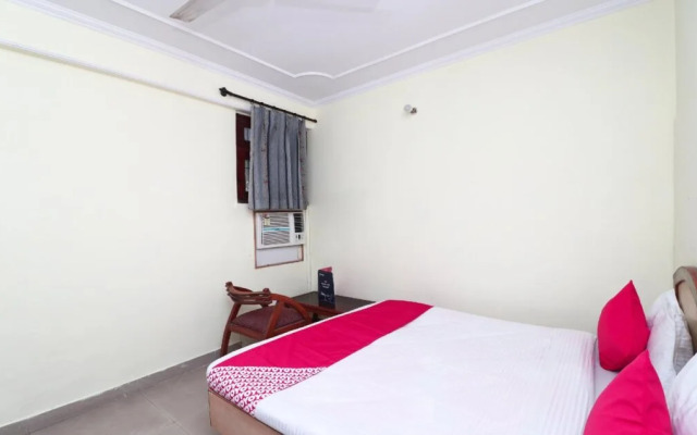 Hotel Centre Point By OYO Rooms