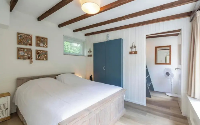 Bungalow in Sint Maartenszee Near the Beach