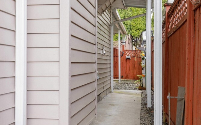 4665 Canadaway - Unit 4