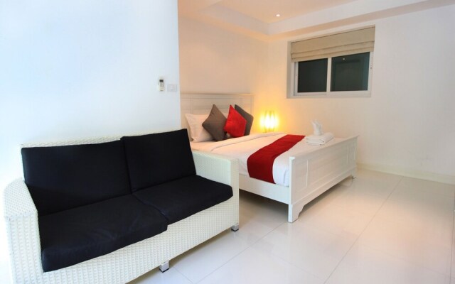 Kata Condo by Chattha