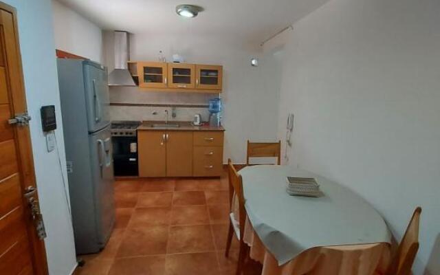 Casa/Departamento Planta Baja Amoblado Para 4 Personas
