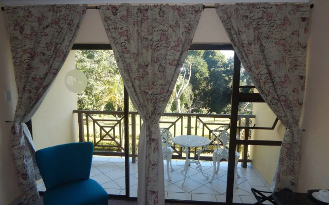 Elephant Lake Hotel