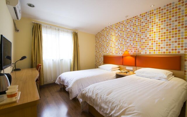 Home Inn (Kunming Jinmafang Shulin Street)