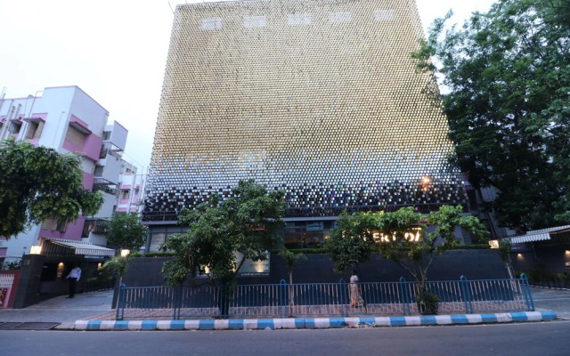 Hotel Gallery 67