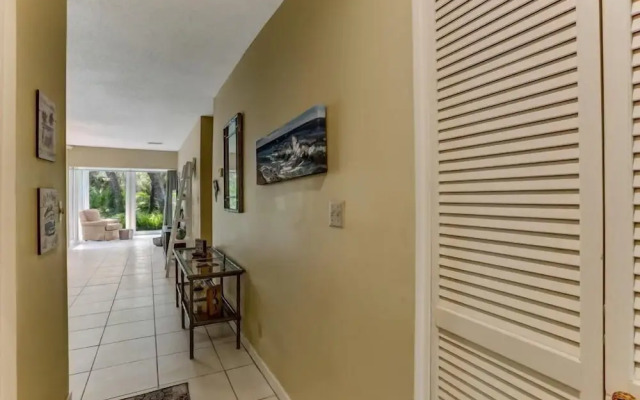 1217 Lagoon Villas