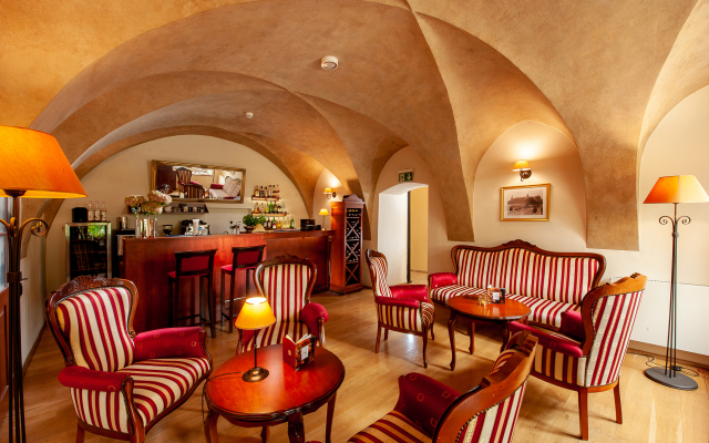 Hotel Santi
