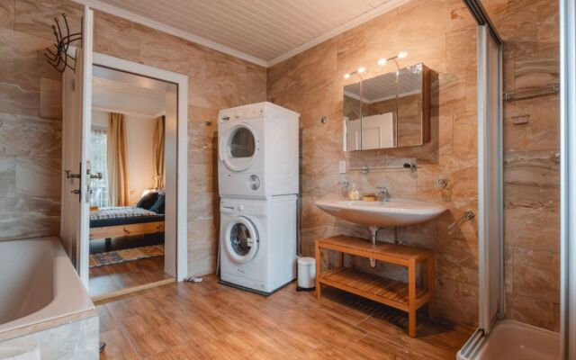 Rudis Appartements 18052