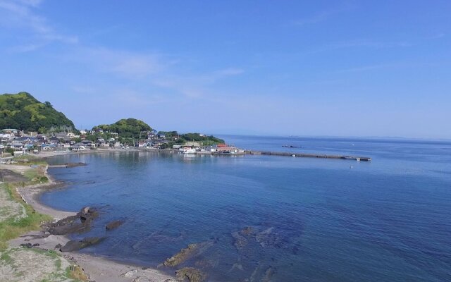 New WestPeninsula Hotel