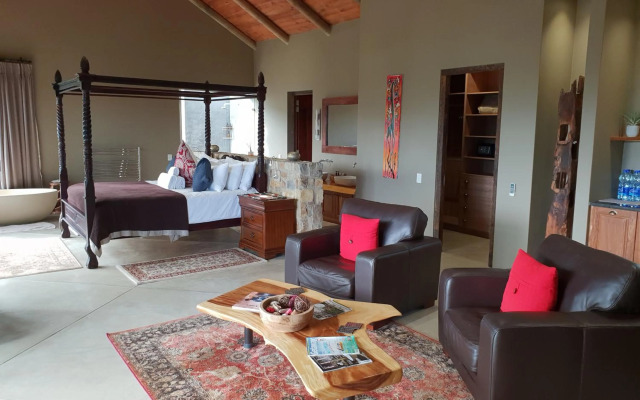 Tamodi Lodge and Stables