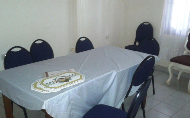 Kangle Plaza Hotel