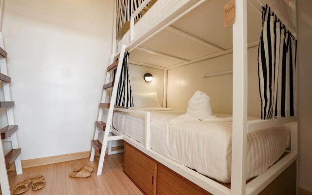 Hostel Lullaby - Adults Only