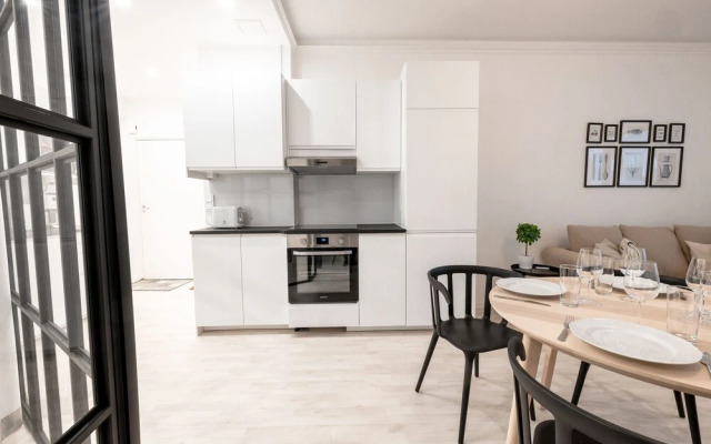 2ndhomes Modern 1BR Home w Sauna&Balcony