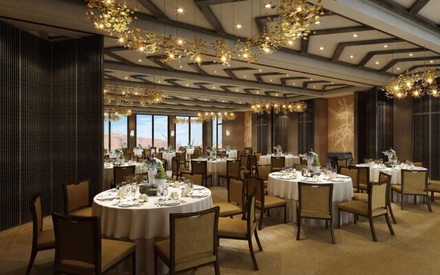 Hoodoo Moab, Curio Collection by Hilton