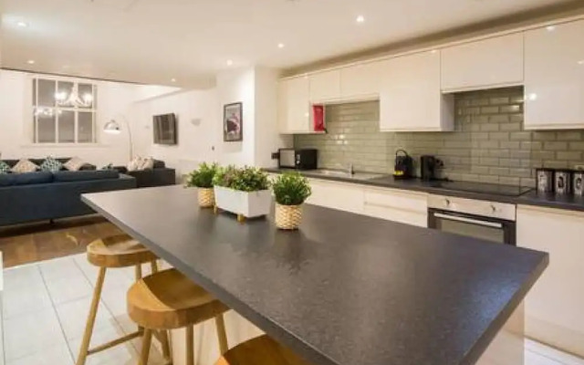 Ormond Residence
