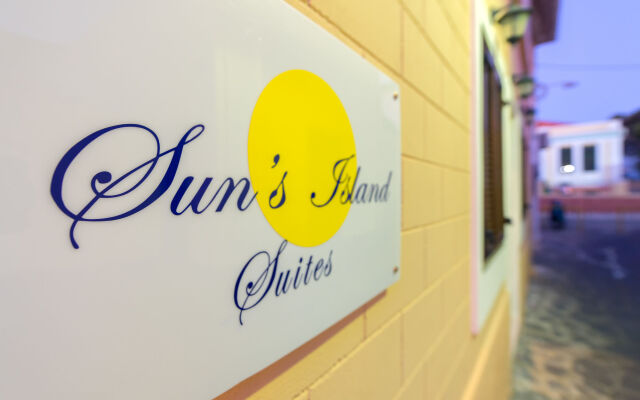 Sun's Island Suites