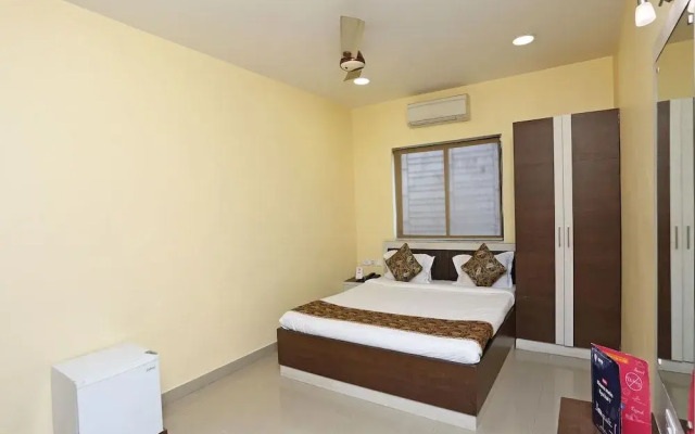 OYO 987 Hotel Pawan Putra